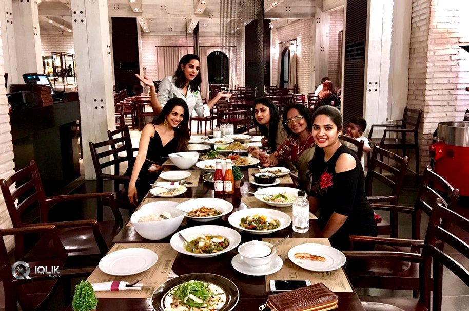 Madhumitha-in-VVR-Special-Gallery